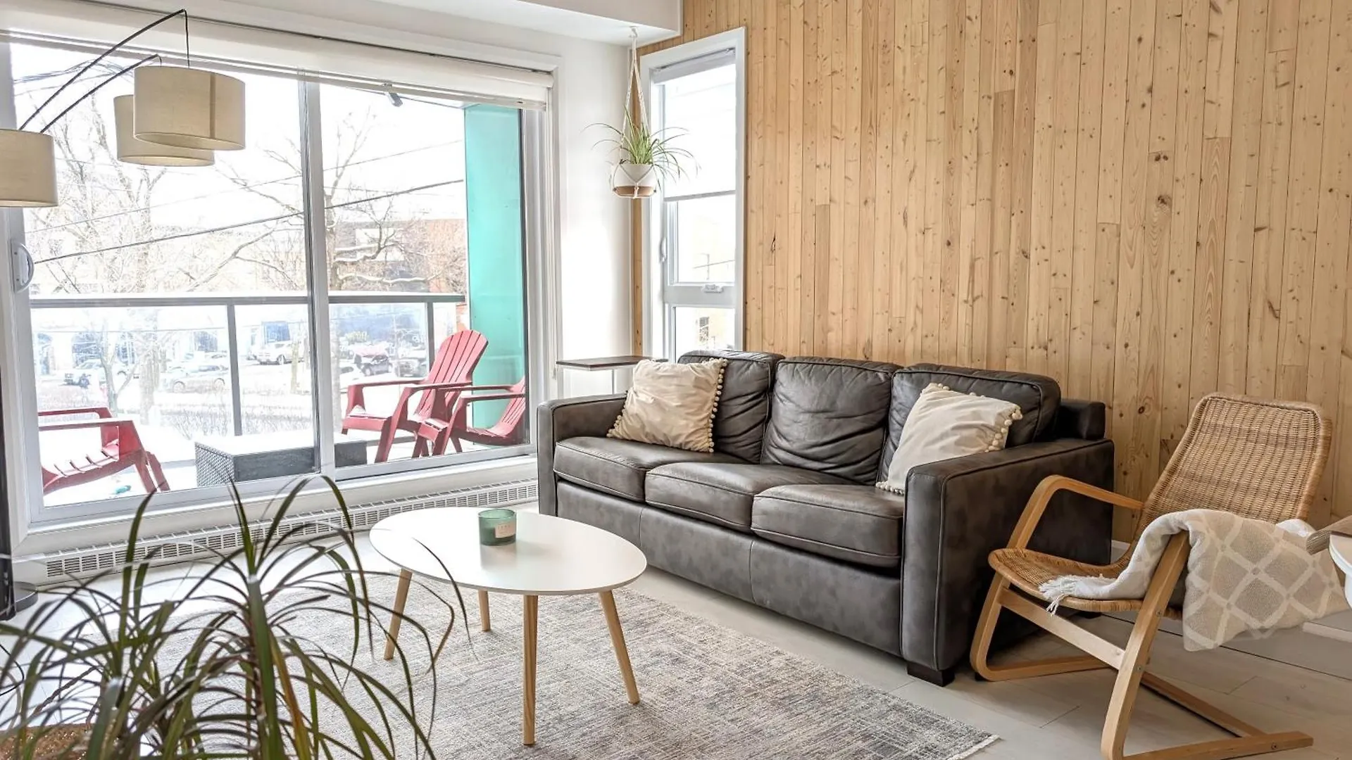 La vie est belle: FREE PARKING, GYM, ROOFTOP TERRACE Québec
